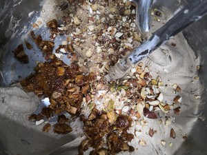 The practice measure that Europe of nut of natural and yeasty rye includes 2