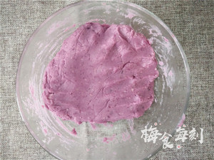Net Gong Xiangyu is violet cake of beans of potato celestial being, the practice step that requires a pan only 6