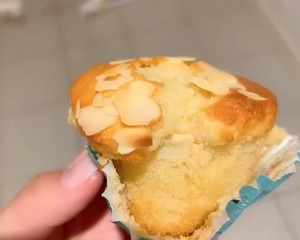 Ma of Yue Mei of silk of coco of grandma of coco of quick worker of breakfast of low card of low candy of 10 minutes of families, cherry, tendril, La Mei, mulberry fragrance cake (Muffin) practice measure 21