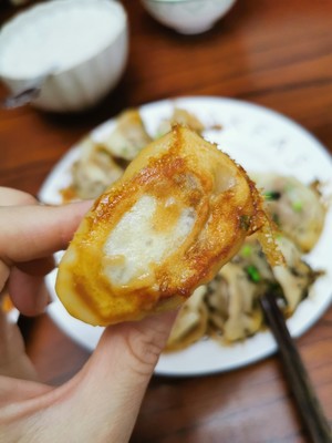 Sweet decoct boiled dumpling, the practice measure of quick worker breakfast 8