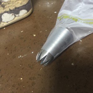 Delicious to weeping Aoliao the practice measure of cake of salted butter box 19