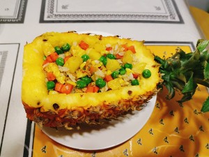 The practice measure of multicoloured pineapple meal 7