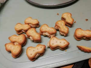 The practice measure of biscuit of make friends of gigantic simple ox 3