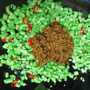 The practice measure of horn of ground meat beans 8