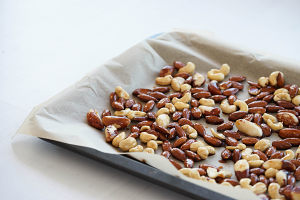 The practice measure of the sweet sweet miscellaneous nutlet of snacks of special purchases for the Spring Festival 3