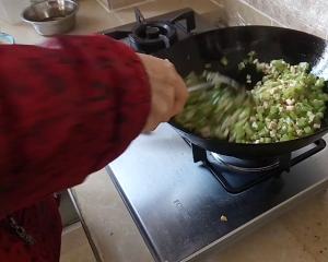 Man of asparagus lettuce of apricot Bao stay of proceedings mixes the practice measure of the meal 3