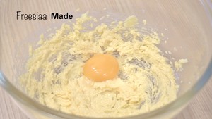 [video] shredded coconut stuffing is small short ball (use up yoke) the practice measure of childhood cate 2