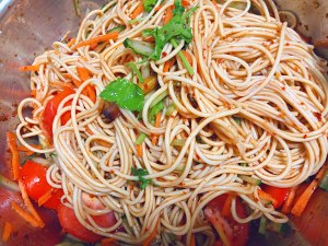 The practice measure of simple and delicious cool noodles served with soy sauce 6