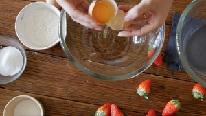 The practice measure that the strawberry cake of the sweetmeats inn Le Bread Lab with the most popular Korea coils 1