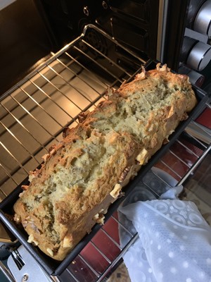 The practice measure of banana walnut cake 5