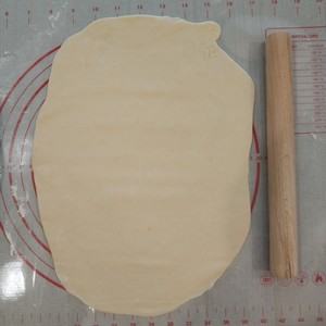 The practice measure of pumpkin steamed bread 9