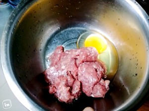 The practice measure of wonton of fresh pork of corn of shelled fresh shrimps 4