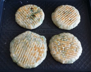 The practice measure of pasty of bake in a pan of the baking pan that use phone 3