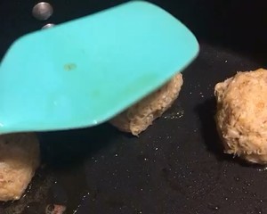 The practice measure of the Easy Homemade Curry Crab Cakes of curry crab cake of 0 skill 6