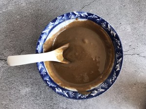 ゴマペーストゴマケーキ、管理 レベルがいっぱいで、ソフトプットクールでタフではなく、サクサク感がなく、小節も練習9 