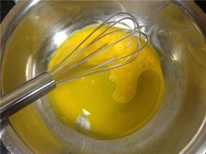 The practice measure that orange sweet cake coils 4