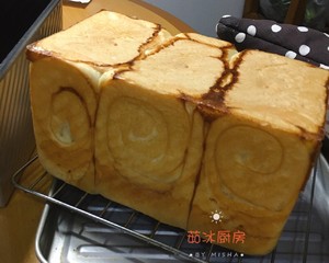 The practice measure that suckles sweet toast without the egg 28