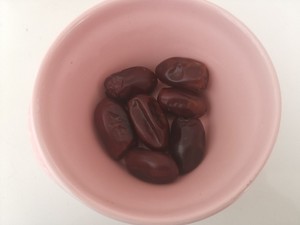 A thick soup of date palm of peach glue tremella (edition of crock of preserve one's health) practice measure 4