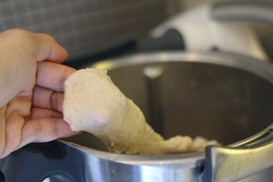 Be over explode the practice measure that the soft Europe of sweet beans cheese of bakery includes 3