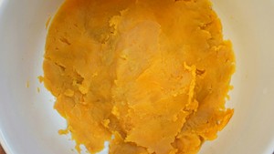 The grandma sweet yam that super softness pulls silk again the practice measure of cake of Zhi person polished glutinous rice 1