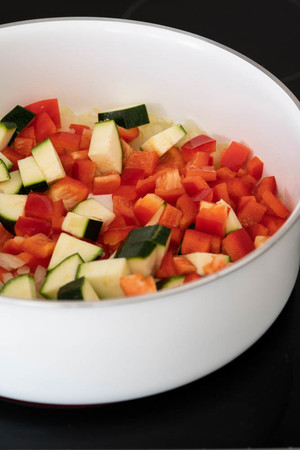 The practice measure of the quick worker curry that lets vegetable decay 3