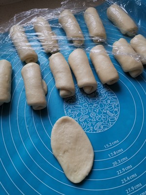 The practice measure of bun of clear background honey 2