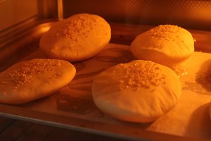 壊れやすい中空キャンディーの焼きたてのソフトケーキ! パン生地は必要ありません! クイックワーカー0の失敗を超えました! 練習方法4