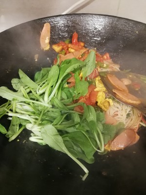 The practice measure that exceeds chow mien of assorted of delicate deft hand 13