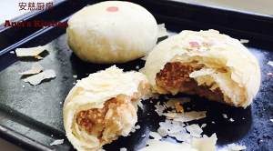 Crisp skin moon cake - stuffing of sesame seed sweet-scented osmanthus (add video cookbook) practice measure 9
