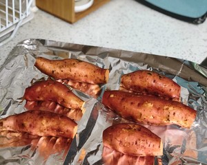 Simple quick worker bakes pachyrhizus (yam) practice measure 4