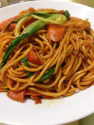 [quick worker eat] the practice measure of chow mien of green vegetables ham 8