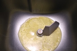 The practice measure that applies tea ox to plunge into biscuit 3
