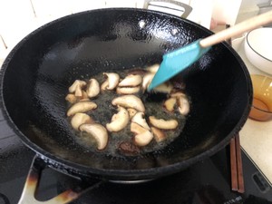 The practice measure of lettuce of braise of Xianggu mushroom of element oyster sauce 2