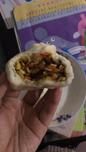 The practice measure of steamed stuffed bun of element of carrot dried small shrimps 5