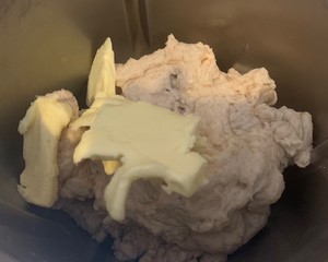 Be over explode the practice measure that the soft Europe of sweet beans cheese of bakery includes 4