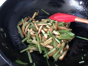 Small sweet Qin fries flat pointed bamboo shoot the practice measure of smoked bean curd 6