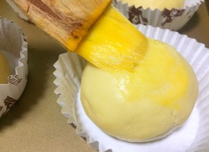 ひび割れて砕けるハーバータイプのパイナップルが包まれます（さわやかな肌を作る小さなビデオ）  ）対策20 