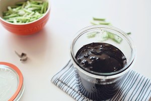 The practice measure of all-purpose green oily sauce 5