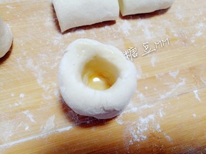 Hollow steamed bun (the flesh places steamed bun) practice measure 3