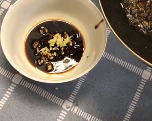 Simple and delicious the practice measure of the breakfast dry noodles served with soy sauce that makes easily 5