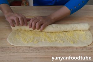 The practice measure of Coconut Loaf of toast of shredded coconut stuffing 9