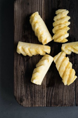 The practice measure that chocolate crackling pineapple puts on the ice 10