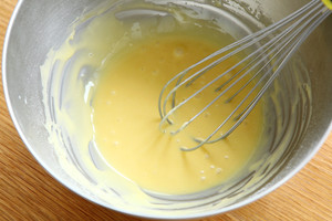 Yellow peach cake coils (small 4) practice measure 4