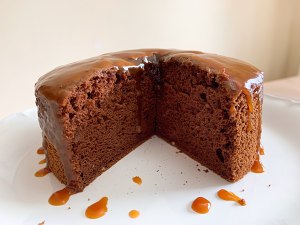 初心者は、シリーズが消えるバブルチョコレートのスポンジのケーキではないことを確認します( 美味しく飛ぶには図を使用してください)練習方法14
