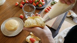 The practice measure that the strawberry cake of the sweetmeats inn Le Bread Lab with the most popular Korea coils 19