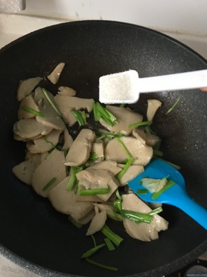 The practice measure of muscle of sweet-and-sour chow mien 3