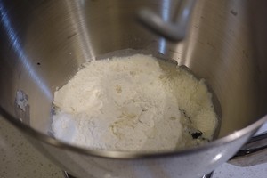 The practice measure of small steamed bread of black sesame seed of preserve one's health 2