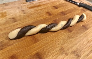 The practice measure of Christmas crutch biscuit 6