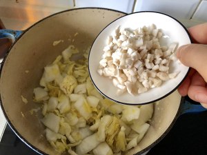The practice measure that soya-bean milk of bacterium stay of proceedings burns Chinese cabbage 5