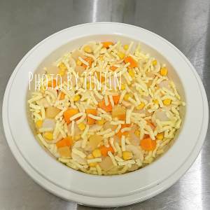 The fruit wraps around the practice measure of Sa 15